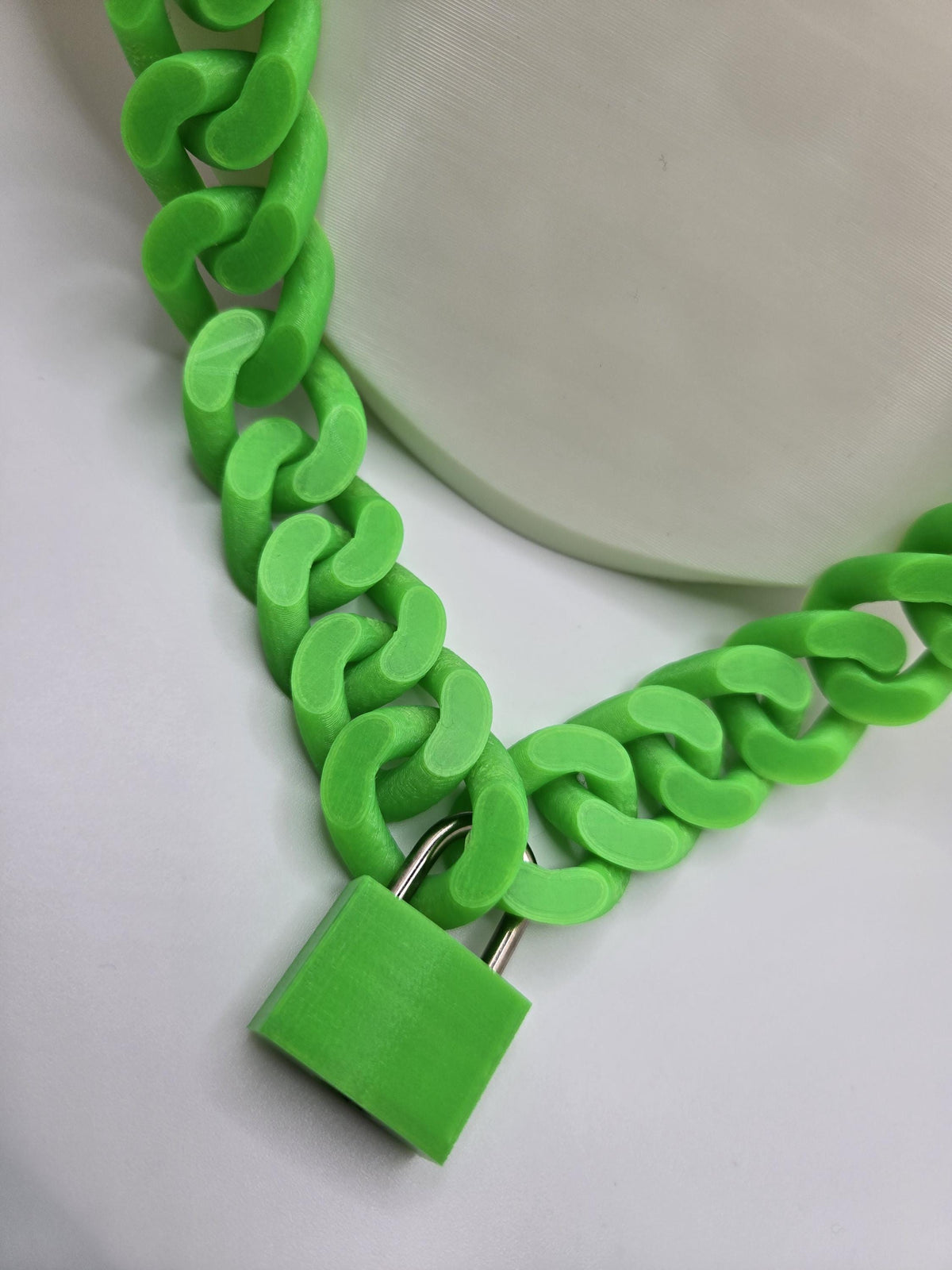 3D Printed Cuban Chain Leash with Matching Padlock
