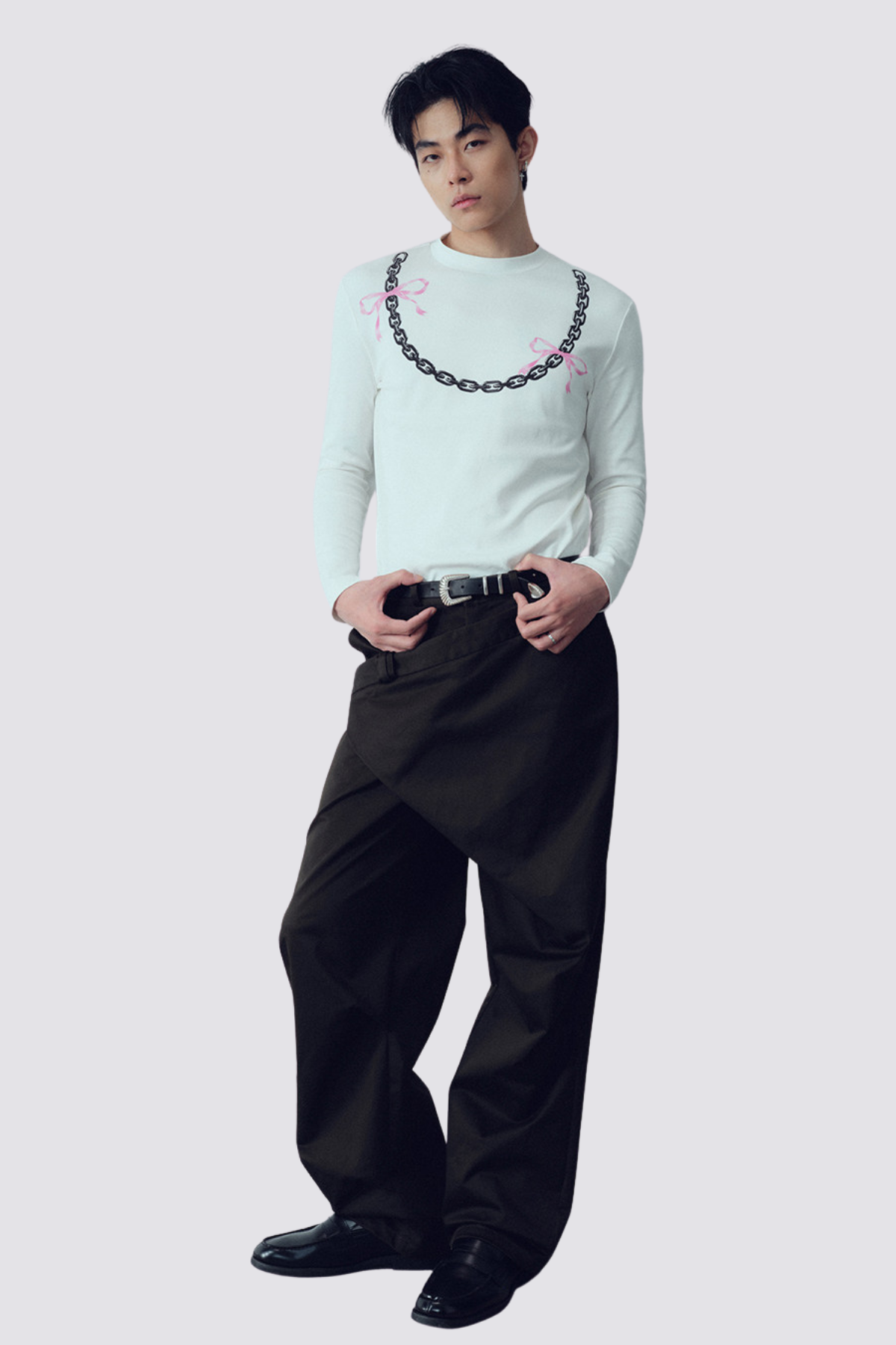 Calm Symbol Bow Print Long Sleeve Top White