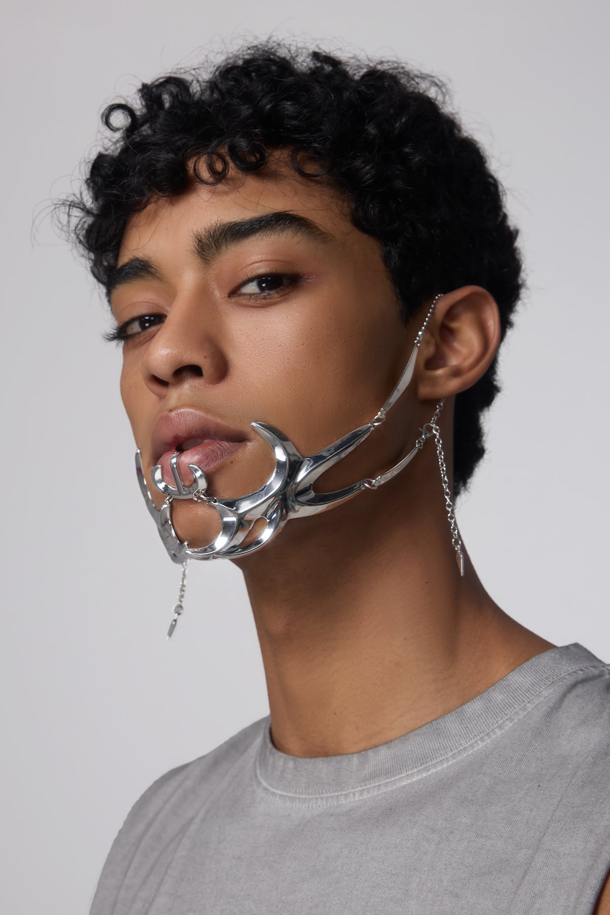 Copper Pulse Alien Shaped Metal Chin Mask