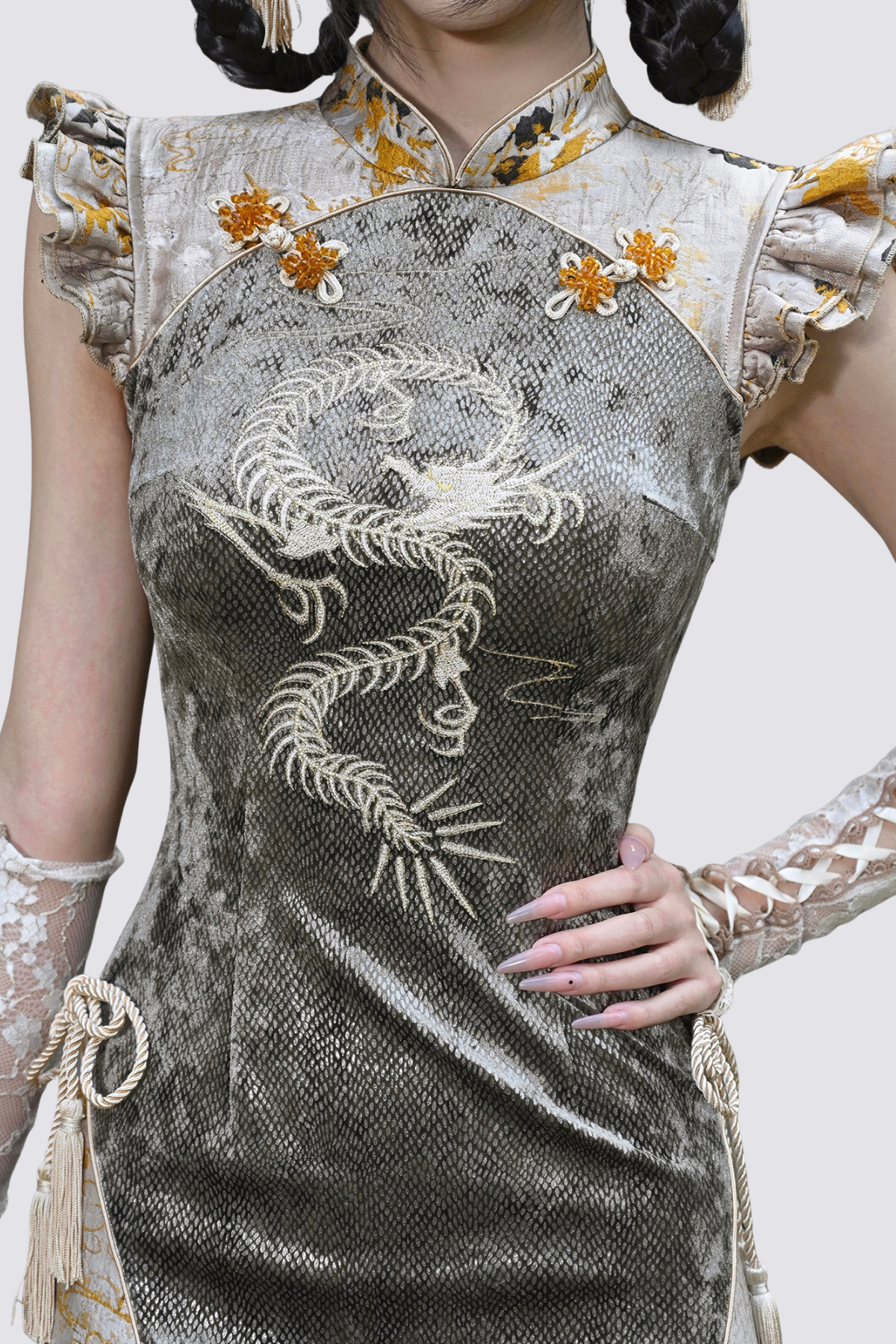 Dust Phase Dragon Embroidery Sleeveless Mini Dress