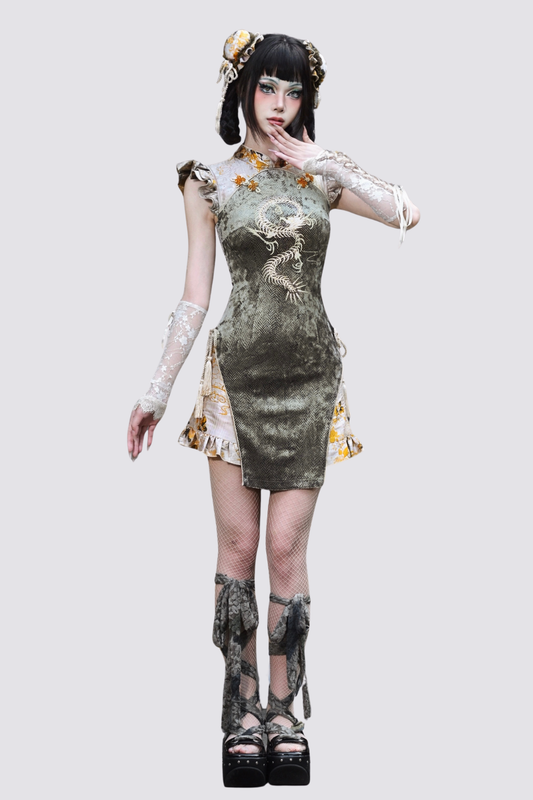 Dust Phase Dragon Embroidery Sleeveless Mini Dress