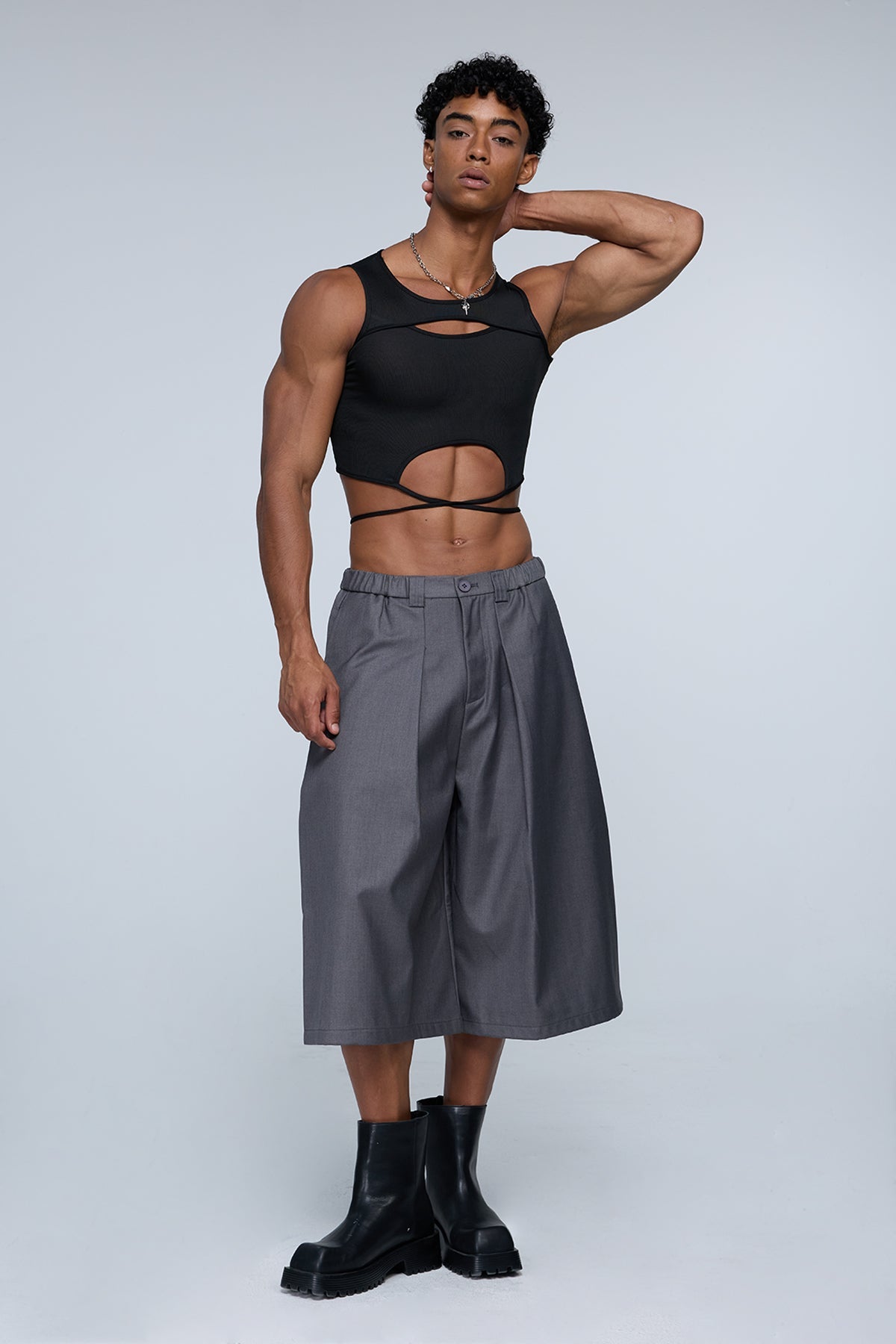 Lifted Boundary Cutout Crop Top