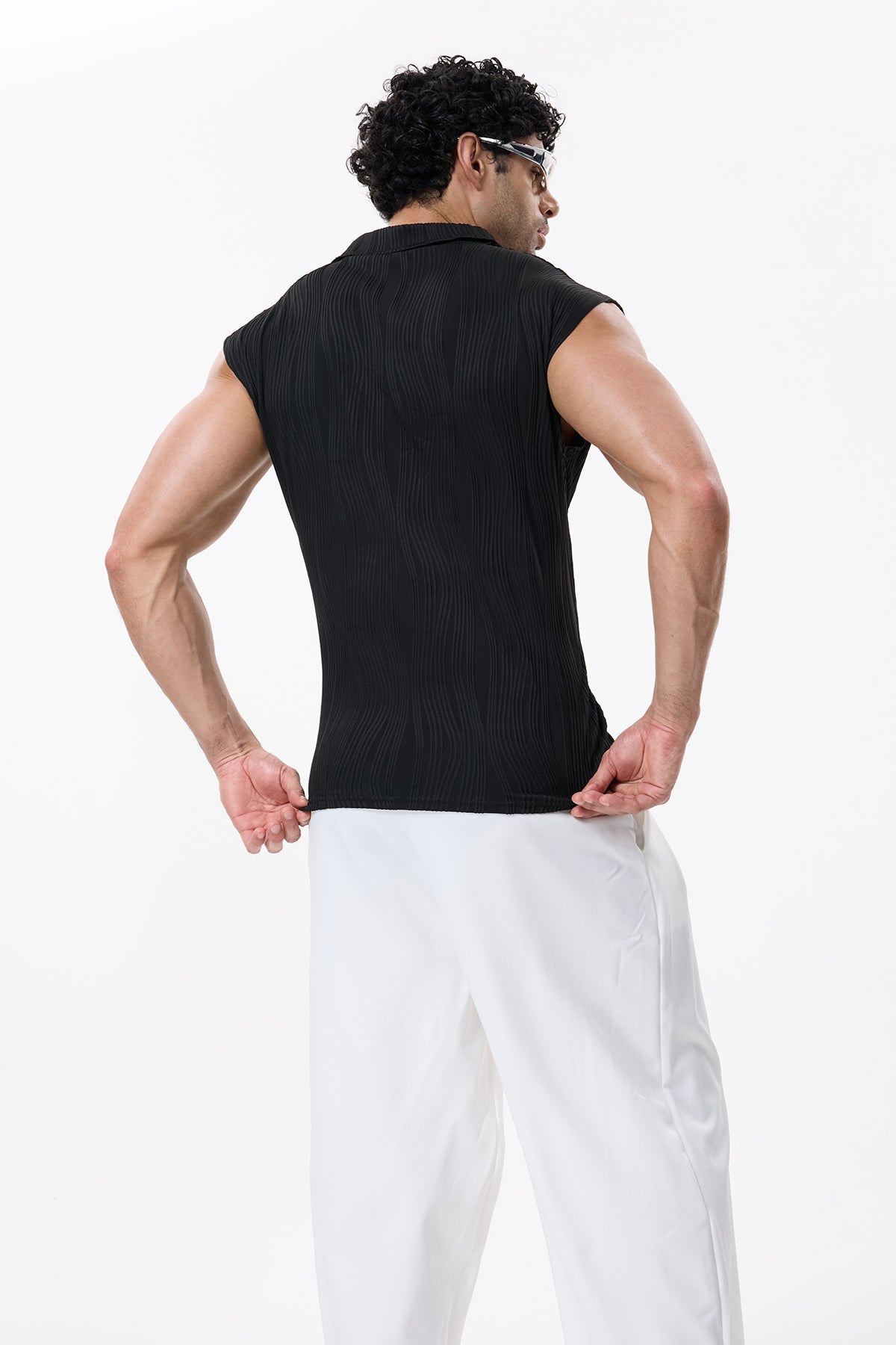 Obscure Sheet Sleeveless Top Black