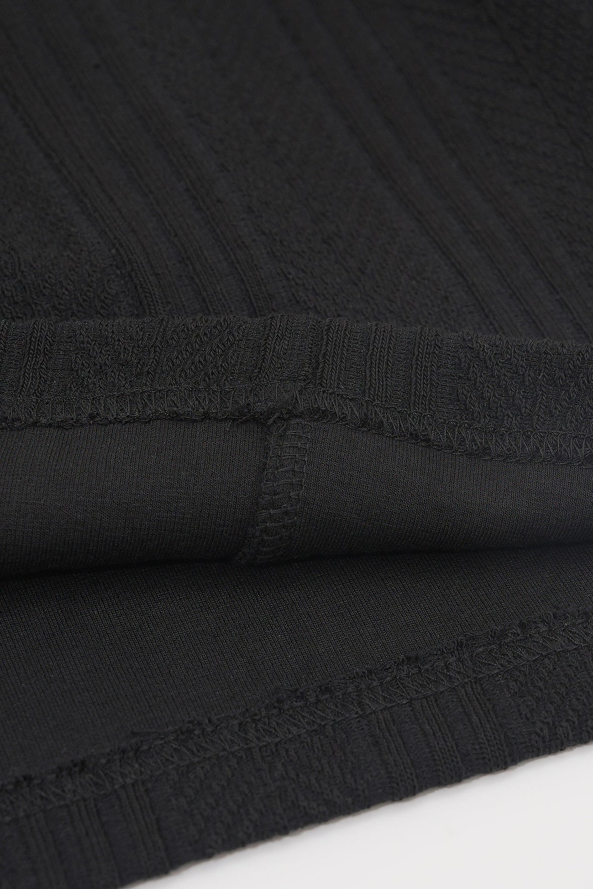 Men's Long Sleeve Knit Sweater with Textured Pattern