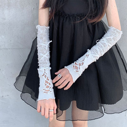 Lolita Lace-Up Gloves