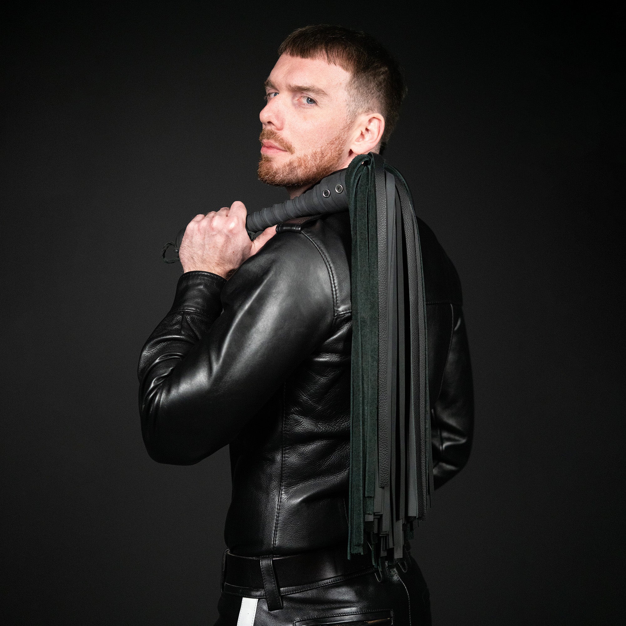 FULLSIZE THUDSTINGER PROGRIP FLOGGER
