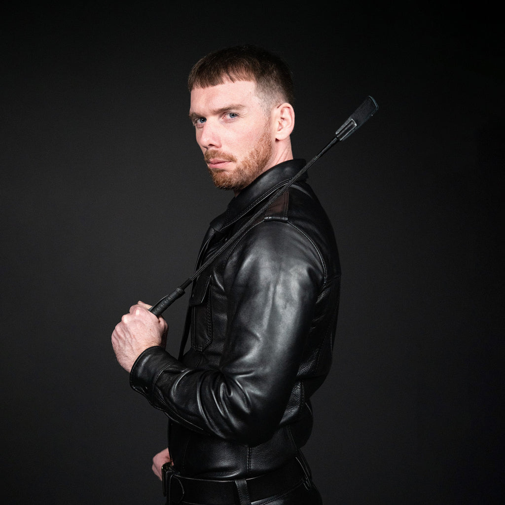 SUPERIOR RIDING CROP