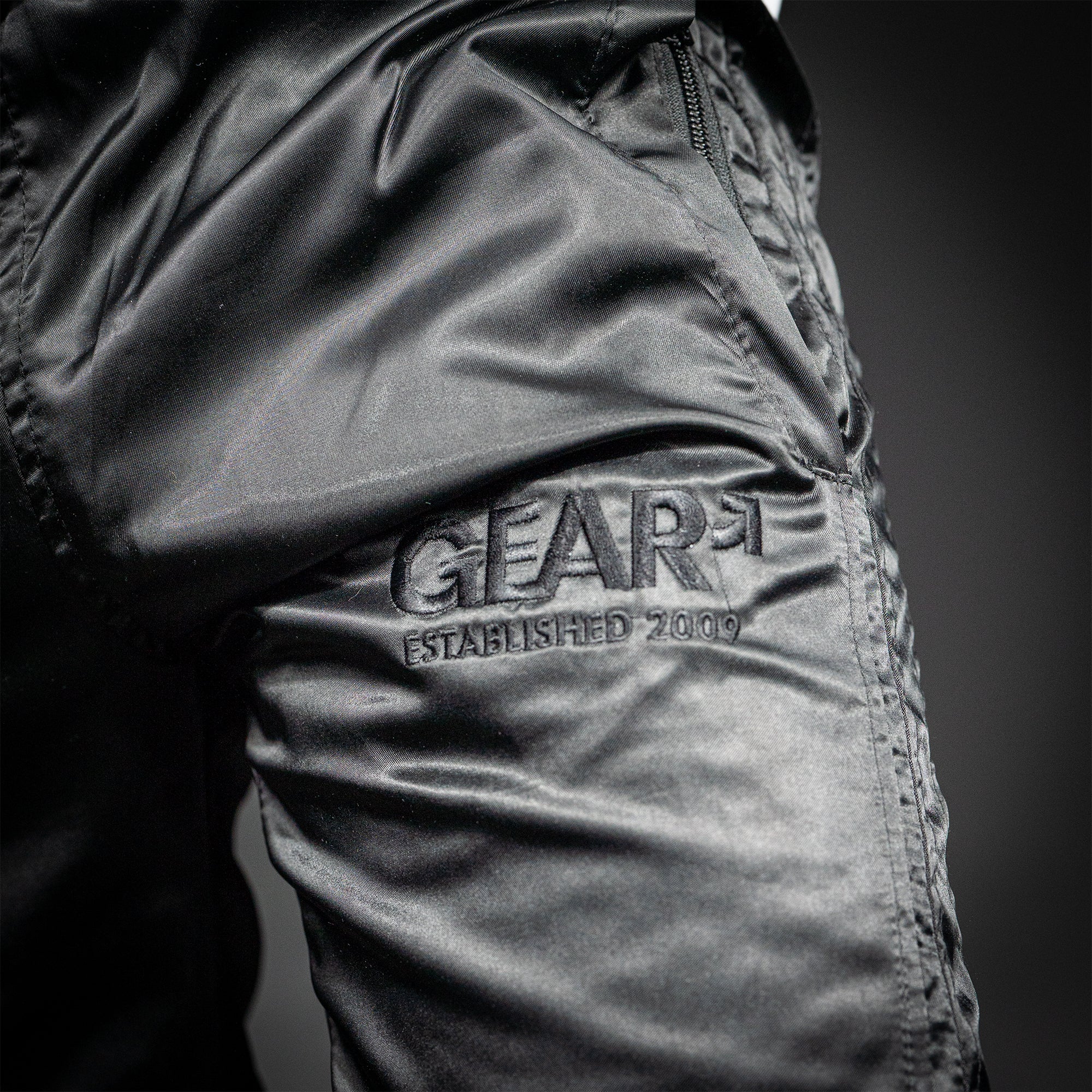 NYLON KINKSTER TRACK PANT BLK