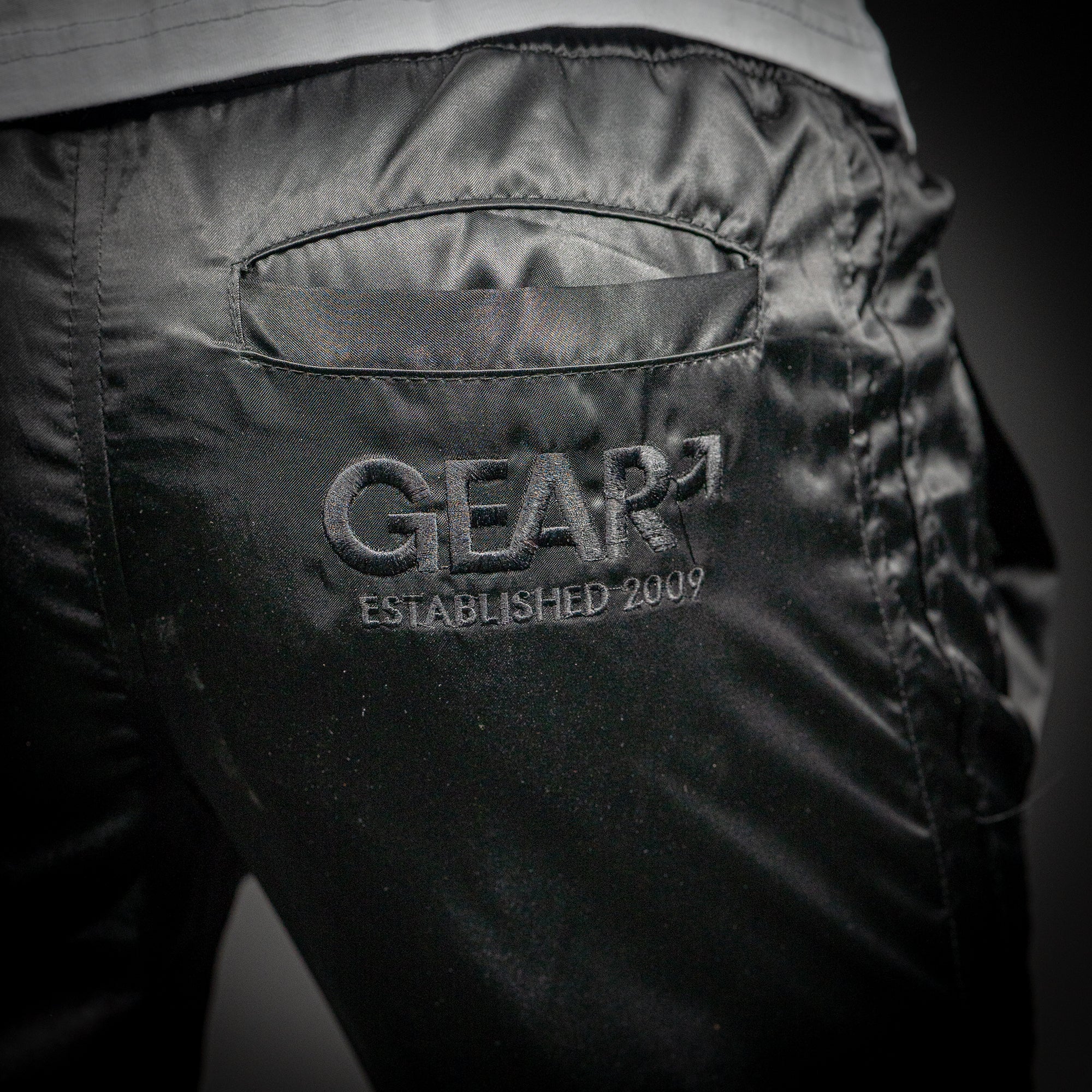 NYLON KINKSTER TRACK PANT BLK
