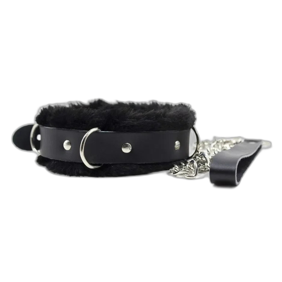 Kinky Fur Lined Bondage Collar