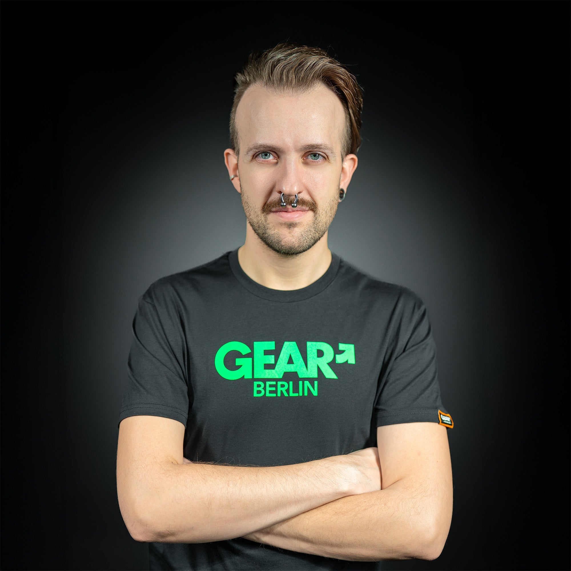 GEAR SHIRT NEON GREEN