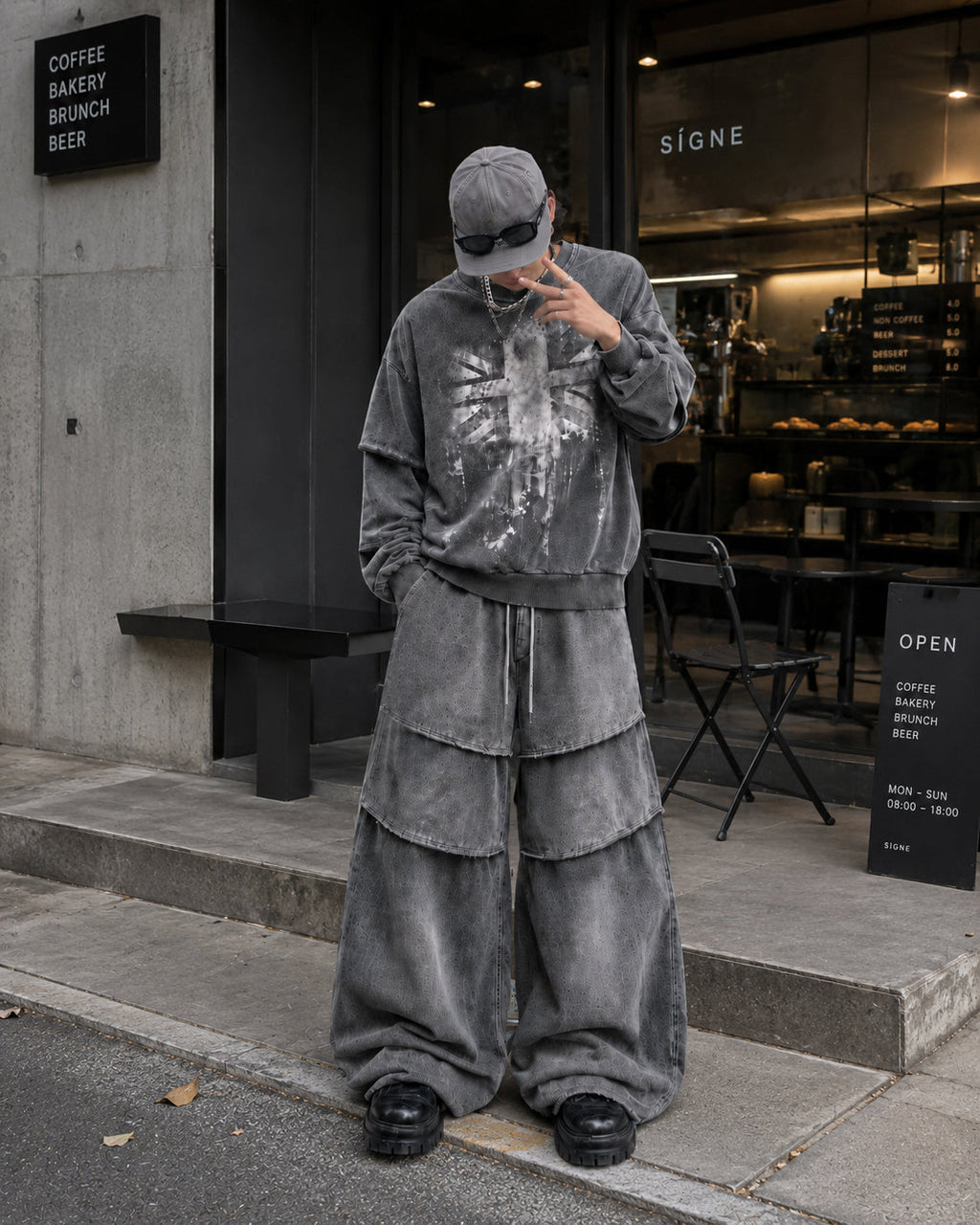KIIKIO Layered Washed Wide-Leg Sweatpants