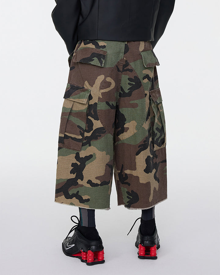 KIIKIO Utility Camo Cargo Pocket Wide Knee Shorts