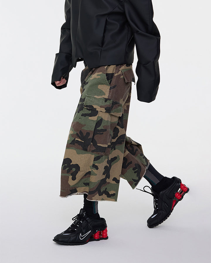 KIIKIO Utility Camo Cargo Pocket Wide Knee Shorts