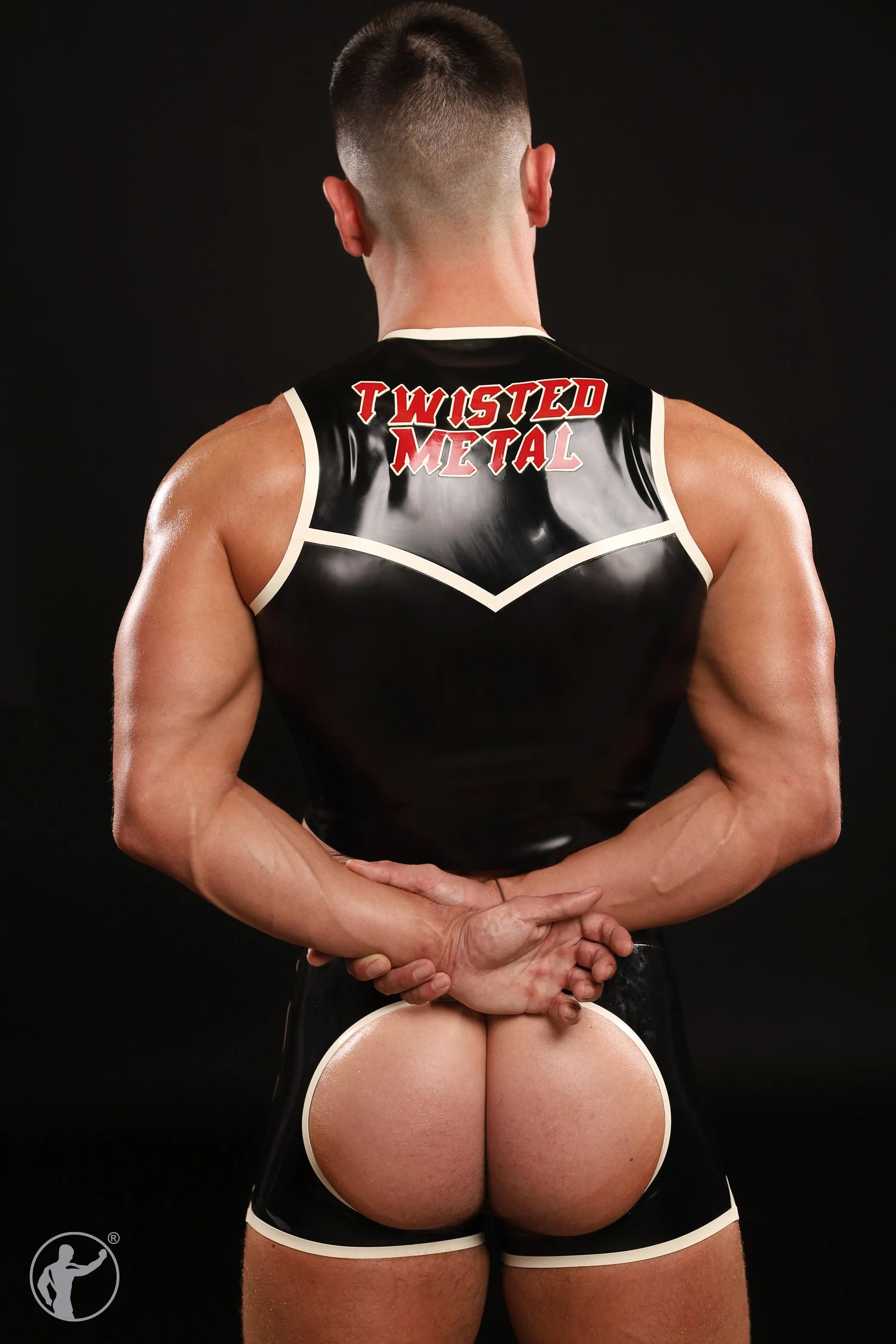 CULT LEADER CROP