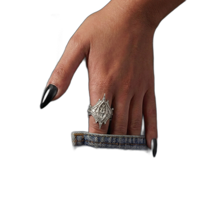 Monolith Ring