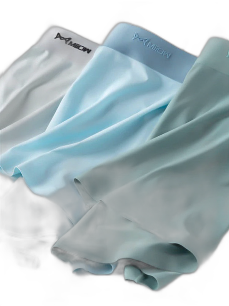 3 Pack Men's Ultra-thin Ice Silk Seamless Solid Trunks