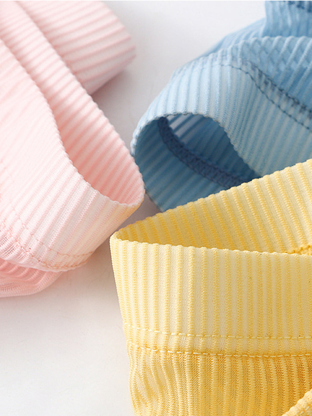 2 Pack Men’s Striped Separate Pouch Thin Briefs