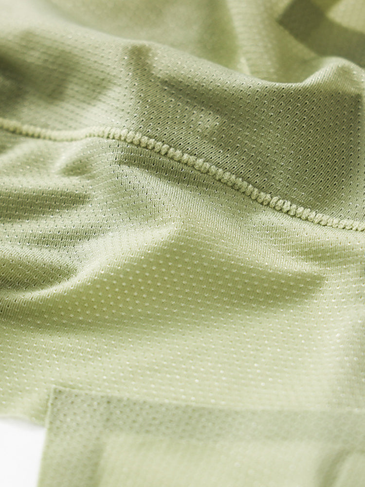 3 Pack Men's Solid Color Seamless Comfort Quick-Dry Breathable Thongs