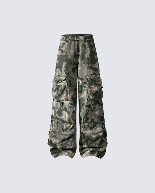 Cargo Pants with Camo Print - Stylish and Practical