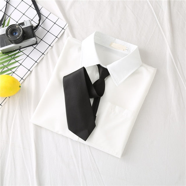 White Short-sleeve Blouse