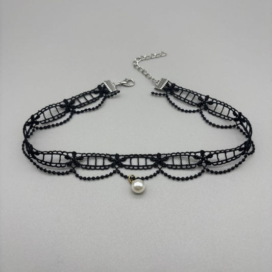 Pearl Lace Choker