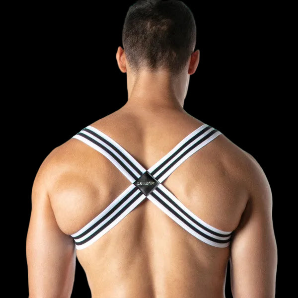 Leader Loaded Harness | White