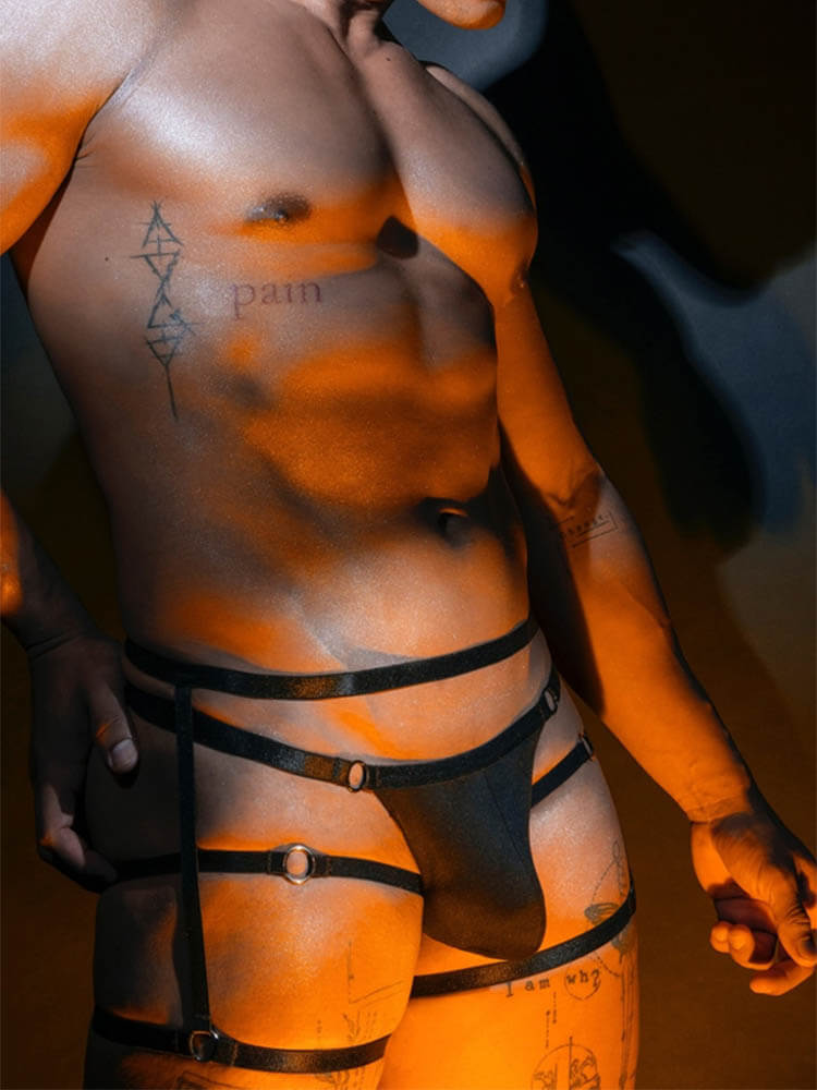 Men's Sexy Low-Rise Hollow Strap Tight Thong