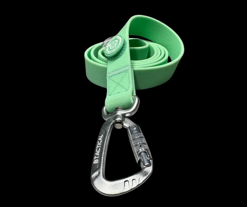 Tactical Carabiner Clip Lead Green