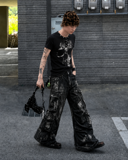KIIKIO Dark Street Metal-Decorated Crew Neck Tee