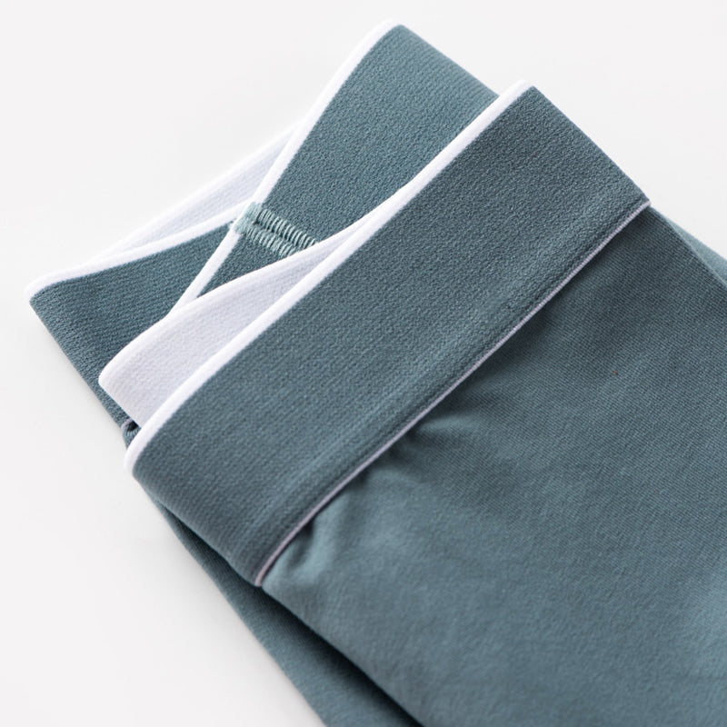 4Pcs Men's Cotton Solid Mid-rise Trunks