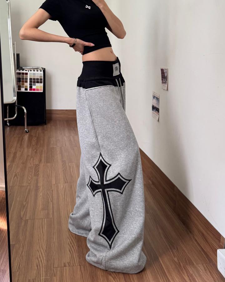 KIIKIO Y2K Color-Block Cross Pattern Baggy Pants
