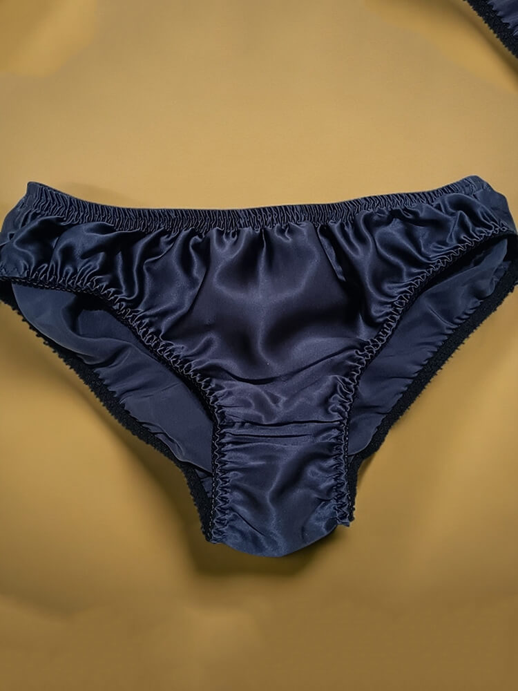 Men's Lightweight Breathable Mulberry Silk Briefs