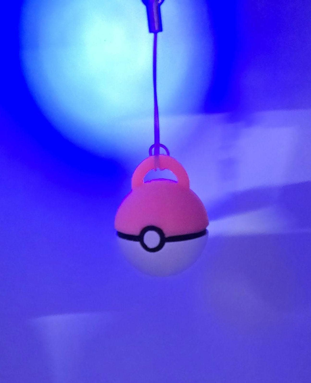 Catch 'Em All! Smart Poké Ball Keychain | NFC Business Card, Contact Exchanger, Content Sharing
