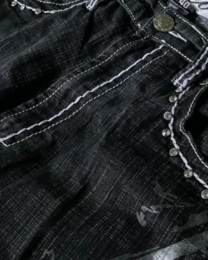 Retro Distressed Heavy-Duty Design Printed Shorts
