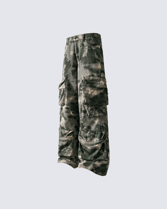 Cargo Pants with Camo Print - Stylish and Practical