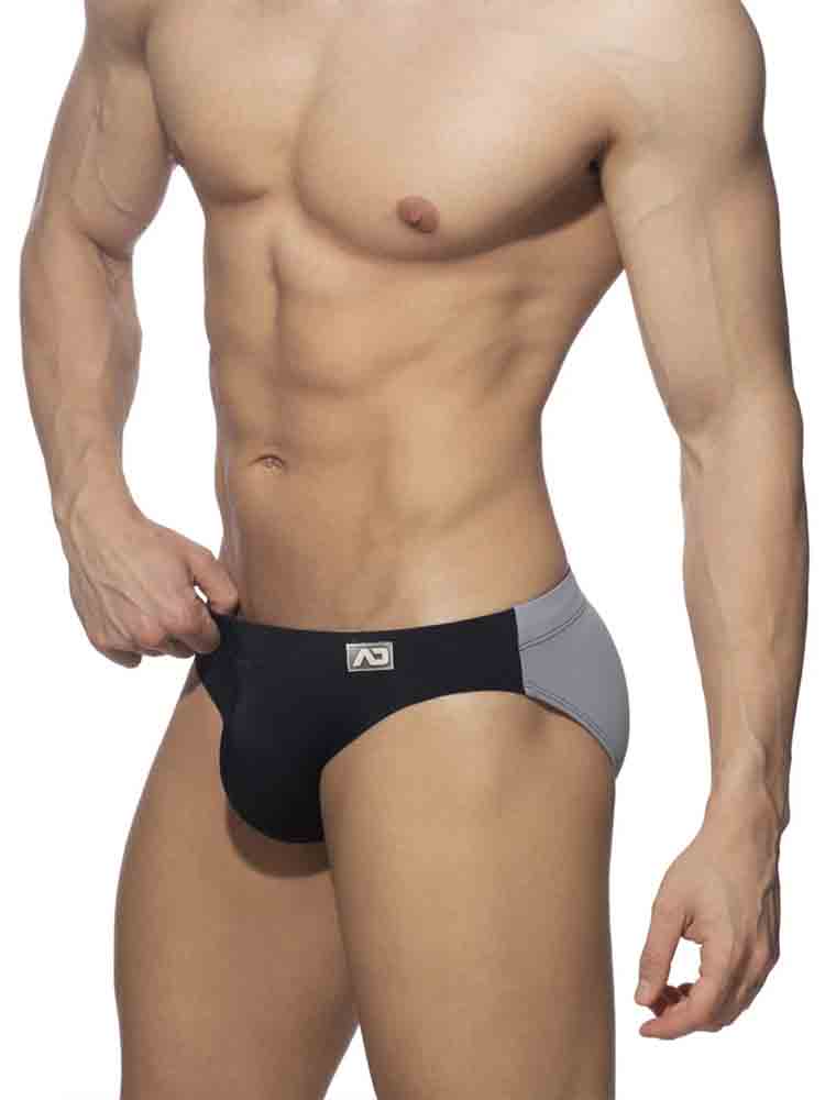 Men's Quick-Drying Colorblock Swim Briefs