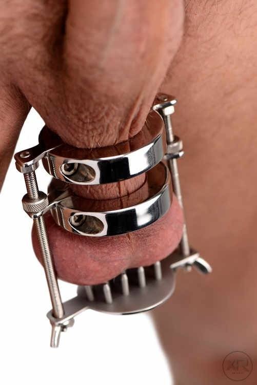 Stainless Steel Spiked CBT Ball Stretcher and Crusher