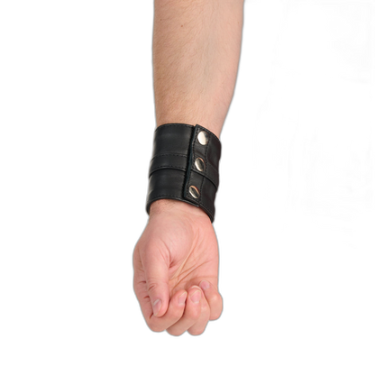 Prowler RED Leather Wrist Wallet Black