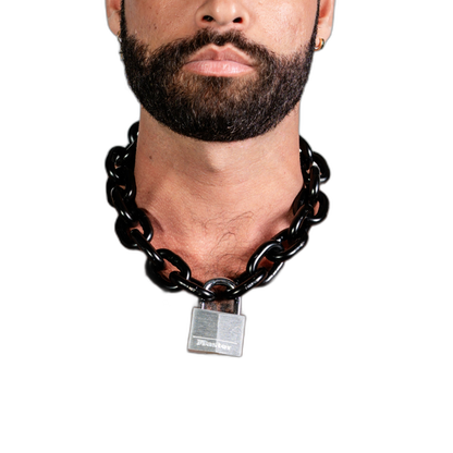 ruff GEAR Pitbull Chain 8mm with 40mm Master Lock Black