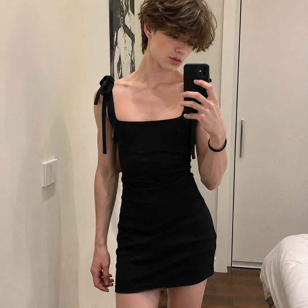 Sweetheart Tie-Strap Mini Dress