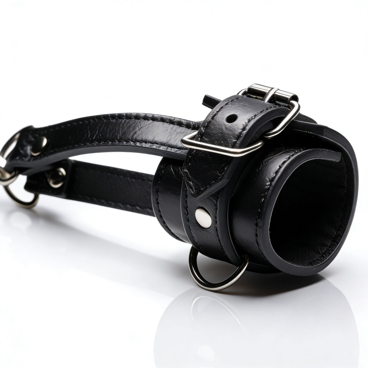 Ball Stretcher With Leash