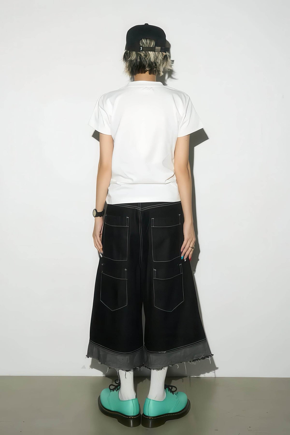 Button-Fly Cropped Jeans - Streetwear Washed Wide Leg Pants