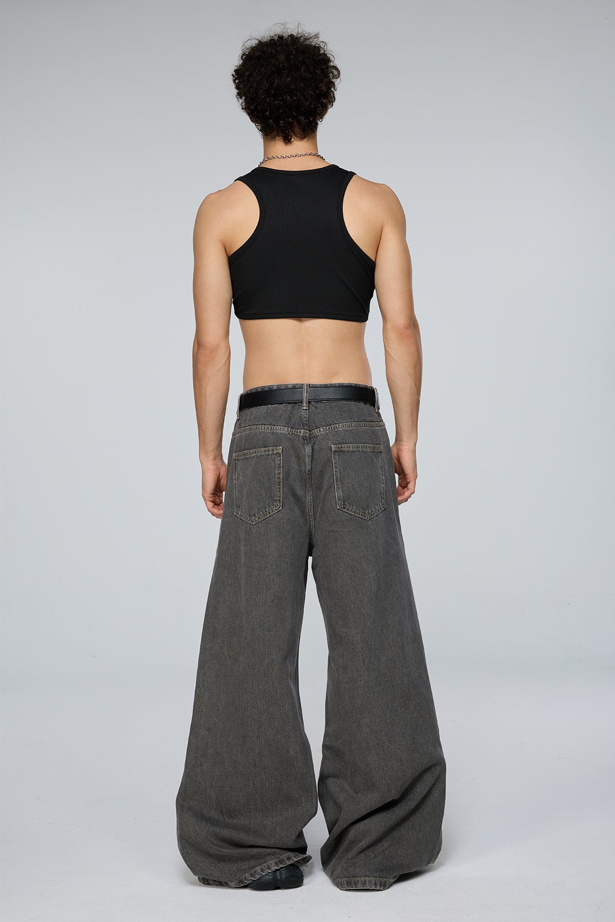 Binary Base Sleeveless Crop Top Black