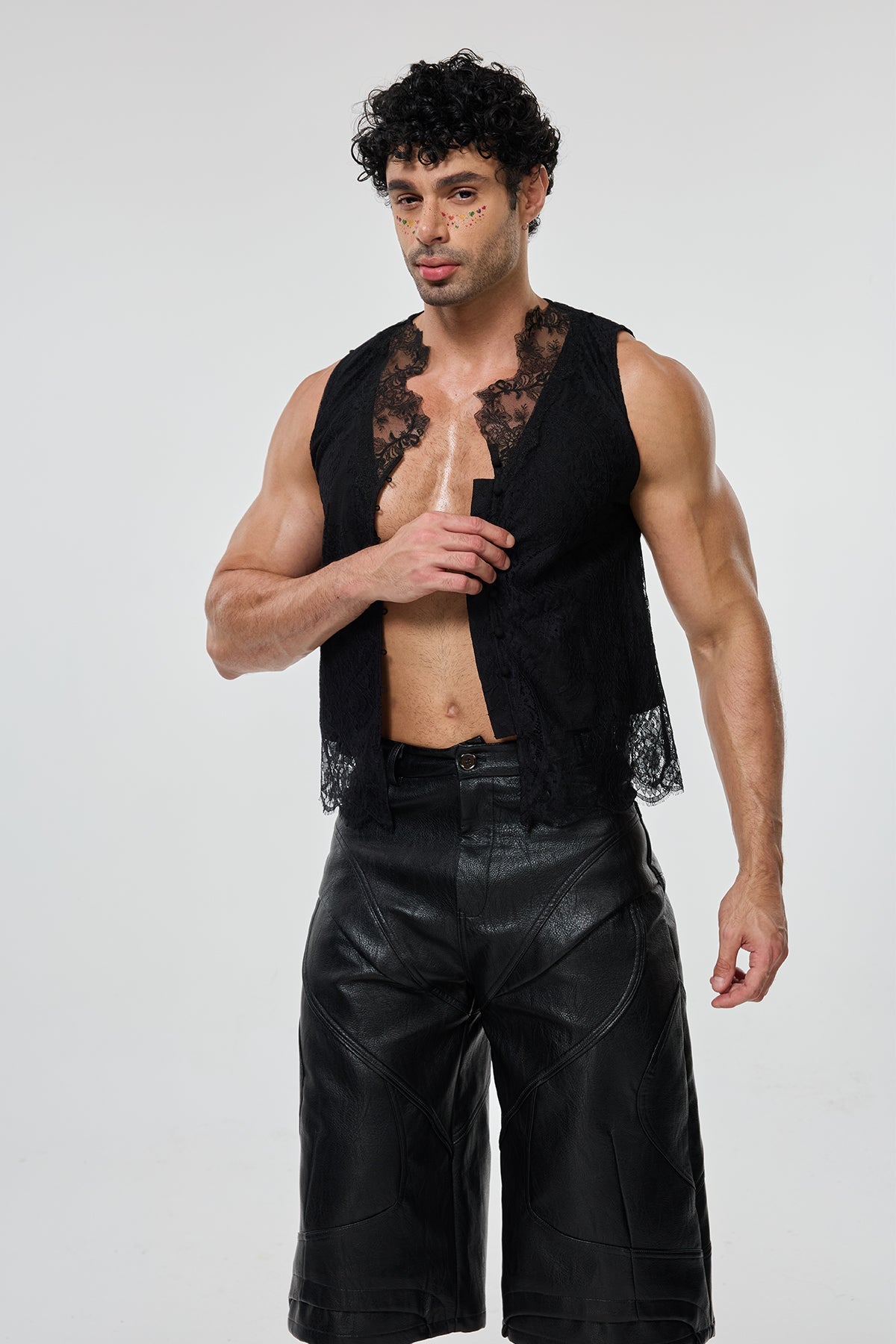 Black Continuity Sleeveless Lace Shirt