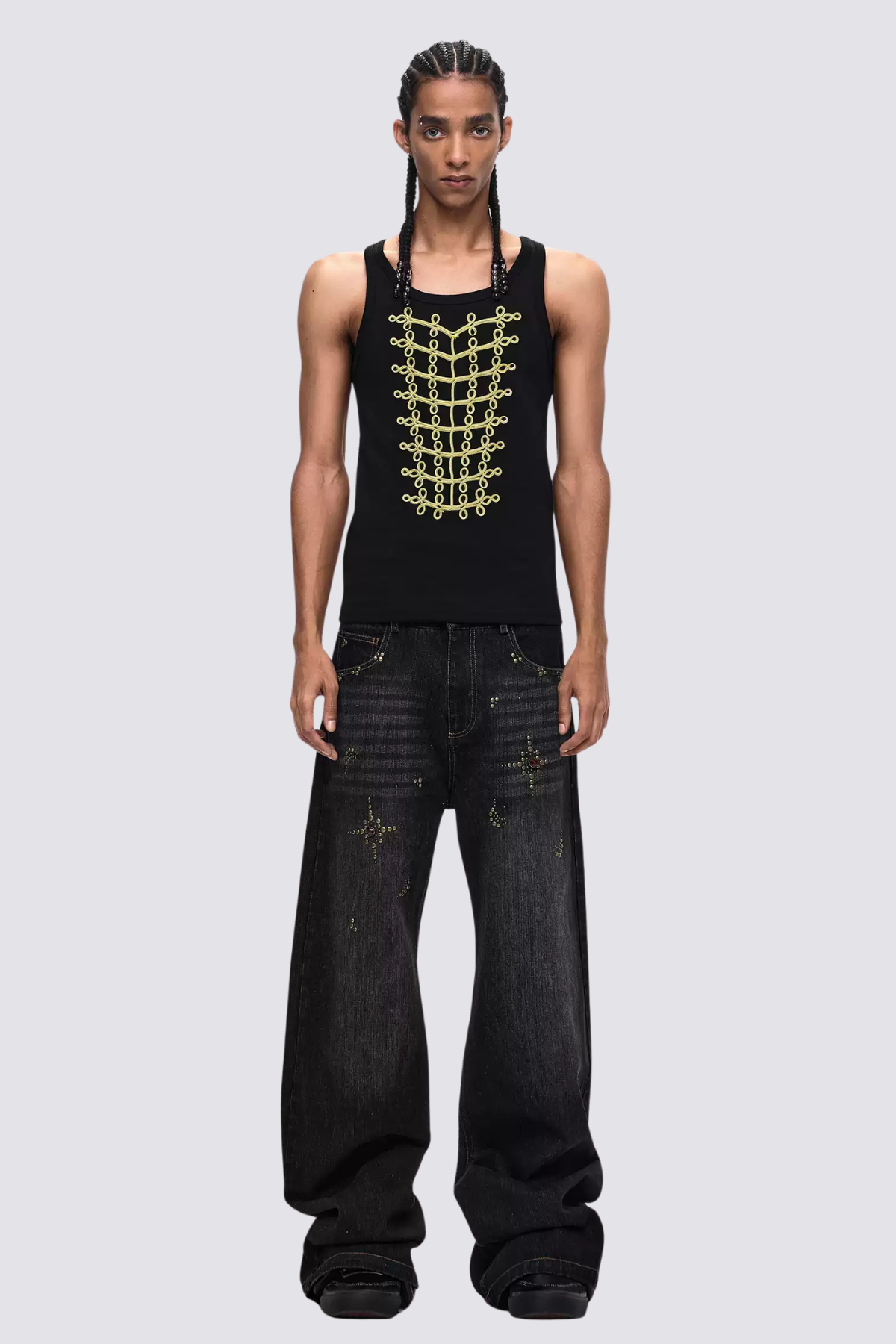Black Ground Embroidery Tank Top