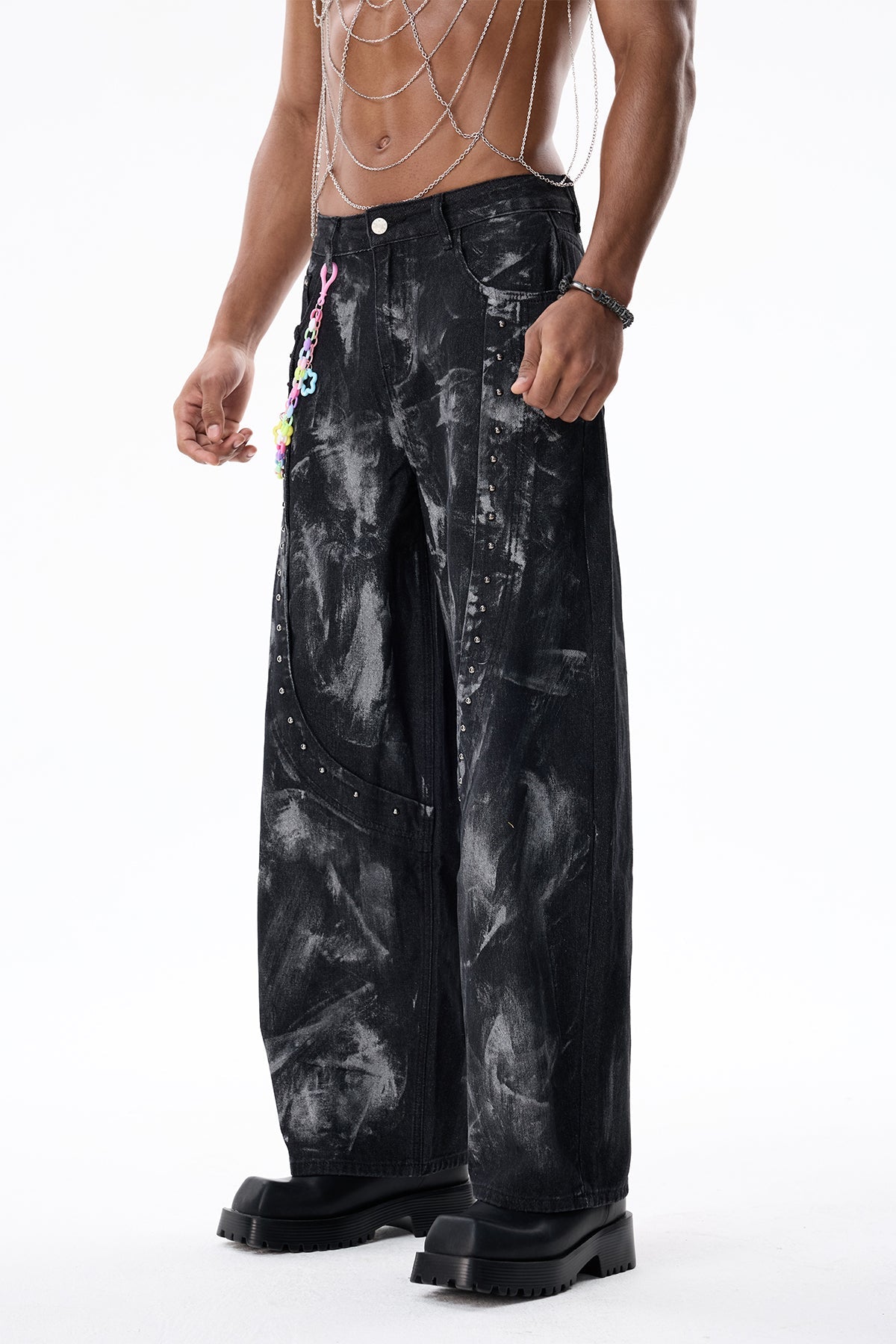 Blaze Light Straight Bleach Dye Jeans