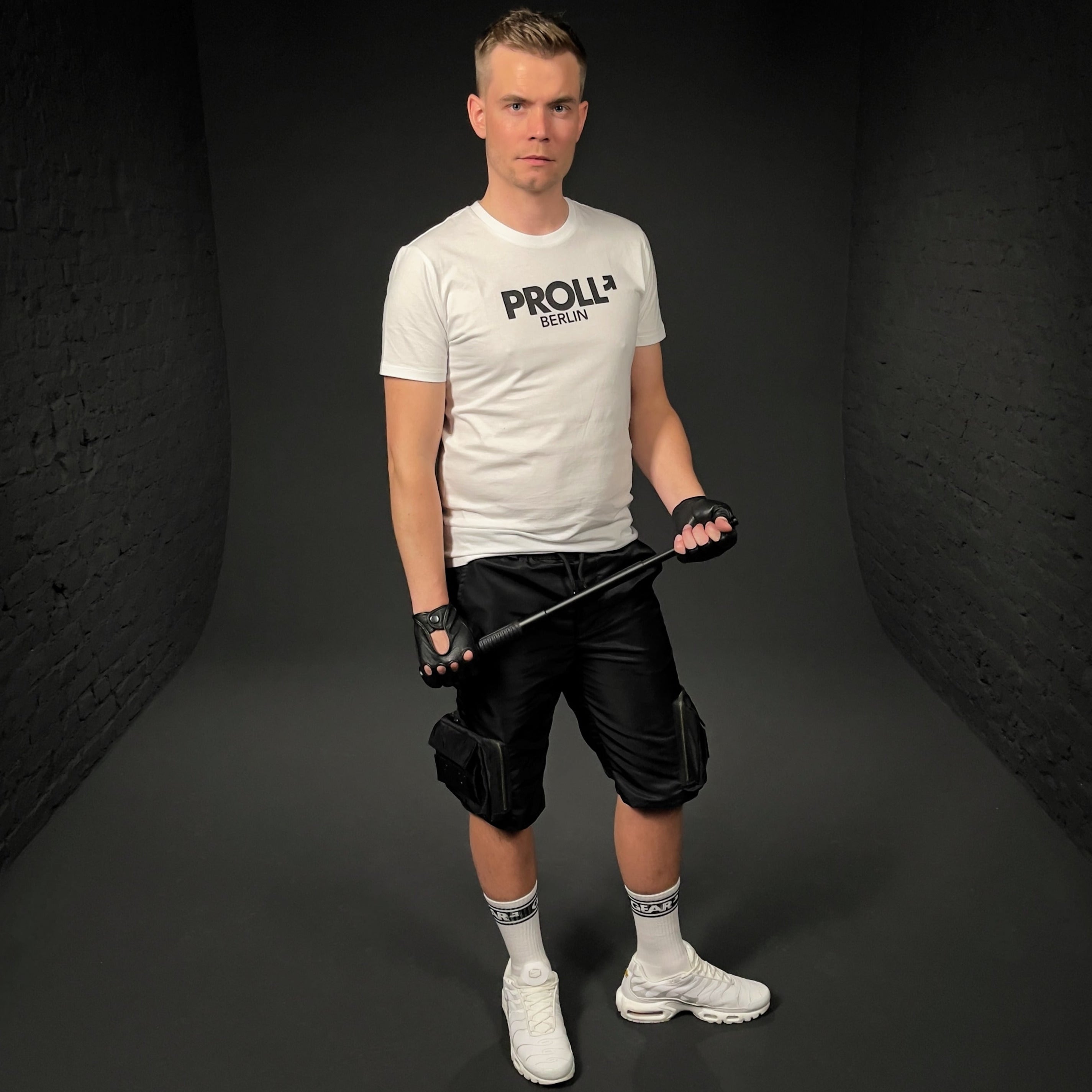 CARGO SHORT NYLON BLK