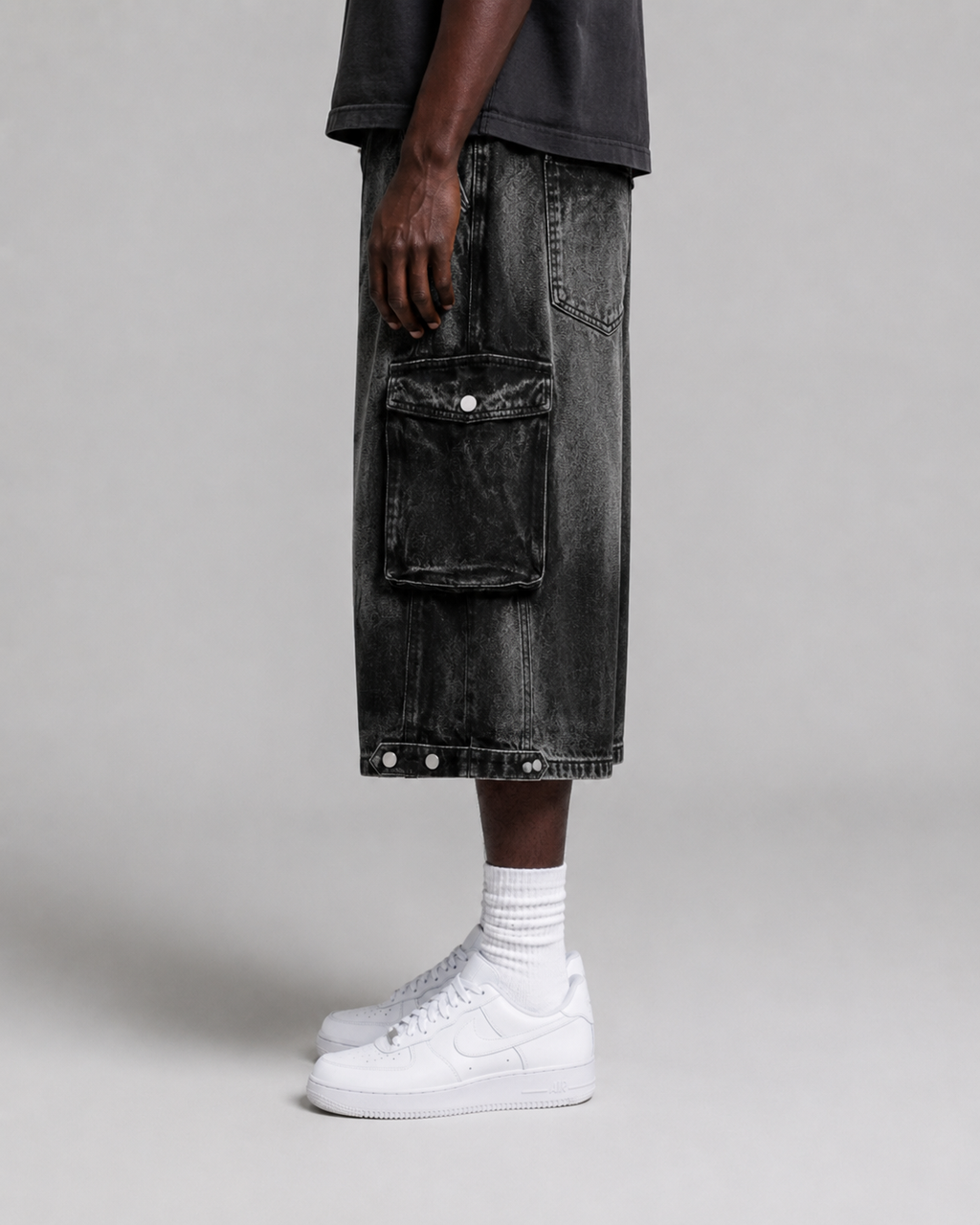 Distressed Workwear Denim Capri Pants