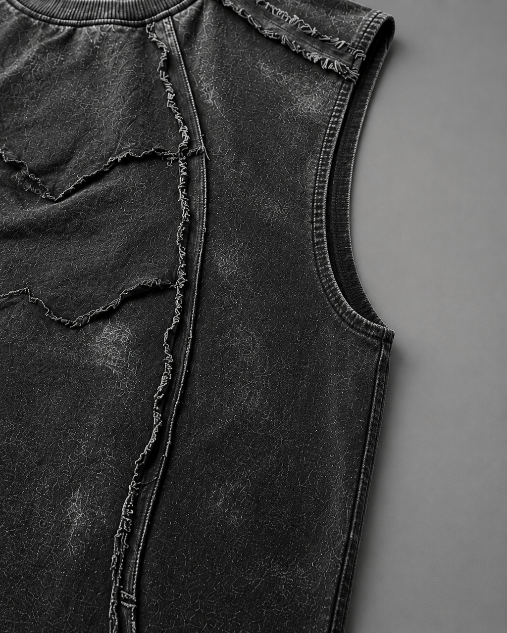 KIIKIO Retro Frayed Sleeveless Vest